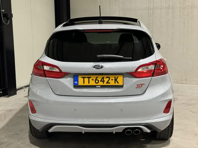 Ford Fiesta 1.5 EcoBoost ST-3 2018 Benzine 30