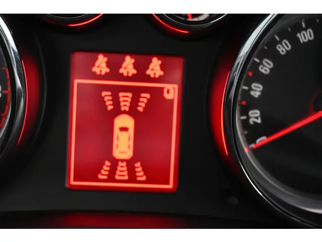 Opel Meriva 1.4 Turbo Blitz 2016 Benzine 24