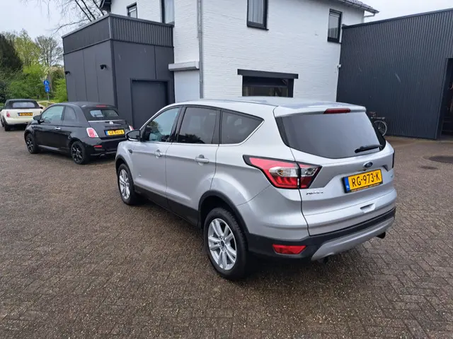 Ford Kuga 1.5 ECOBOOST AWD AUT. Titanium 2017 Benzine 5