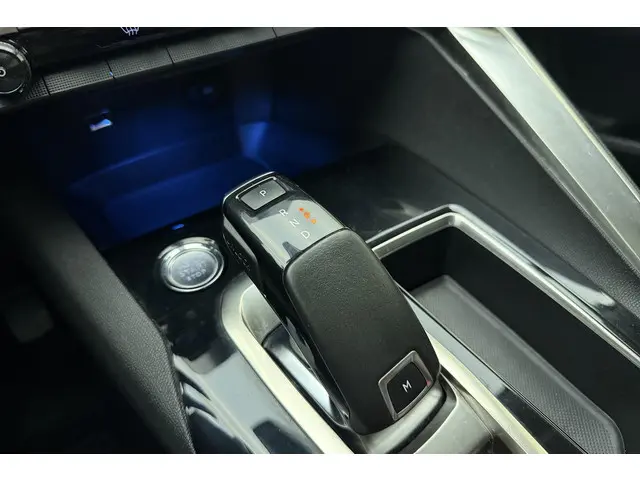 Peugeot 5008 1.6 PureTech Allure 2019 Benzine 28