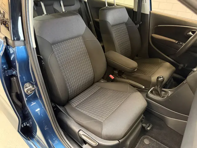 Volkswagen Polo 1.0 Comfortline 2014 Benzine 11