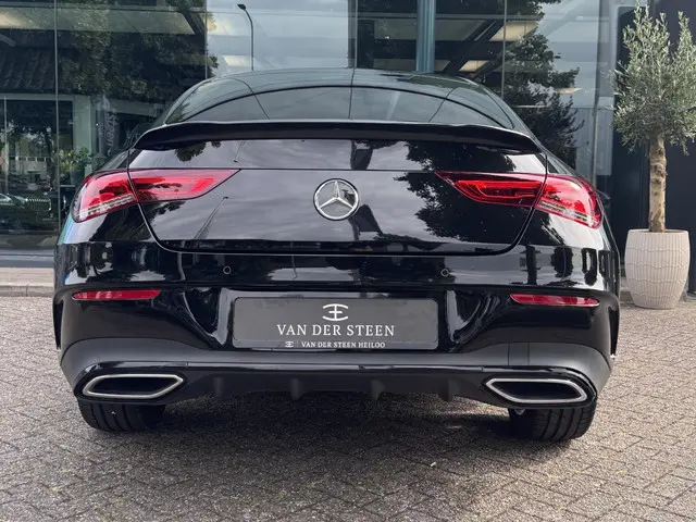 Mercedes-Benz CLA 250 e AMG Line 2021 Hybride Benzine 10
