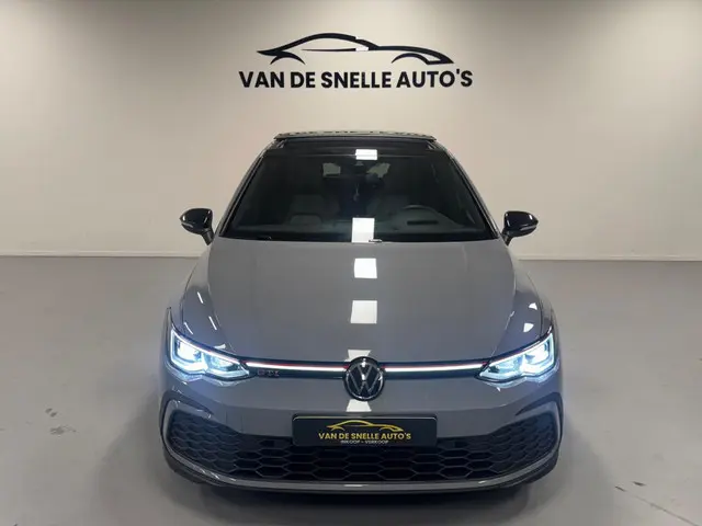 Volkswagen Golf 2