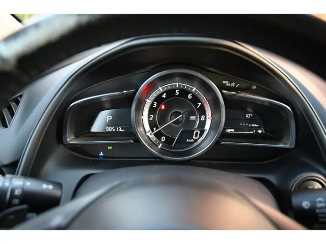 Mazda CX-3 SkyActiv-G 120 automaat GT-M 2015 Benzine 19