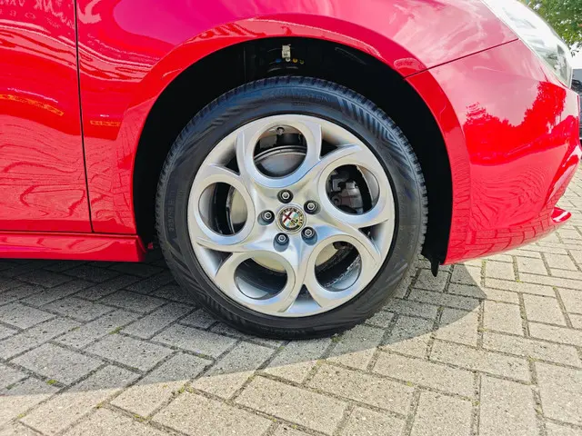 Alfa Romeo Giulietta 1.4 T Sprint 2015 Benzine 9