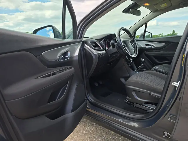 Opel Mokka 1.4 T Edition 2015 Benzine 25
