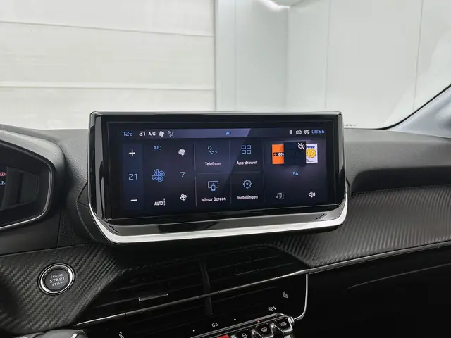 Peugeot 208 1.2 PureTech 100 Allure 2024 Benzine 28