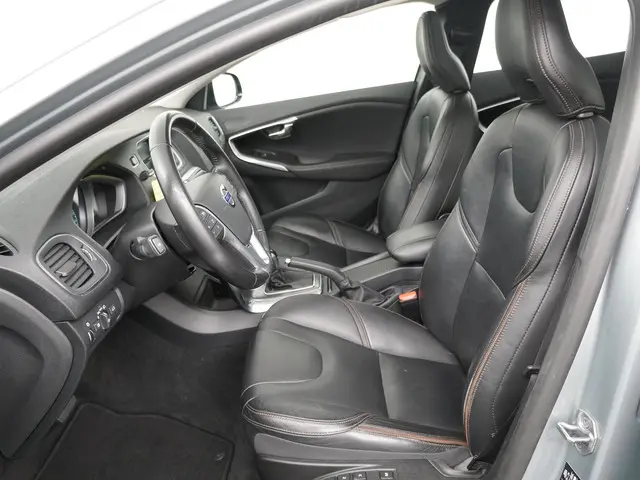 Volvo V40 Cross Country 1.5 T3 Summum 2016 Benzine 21