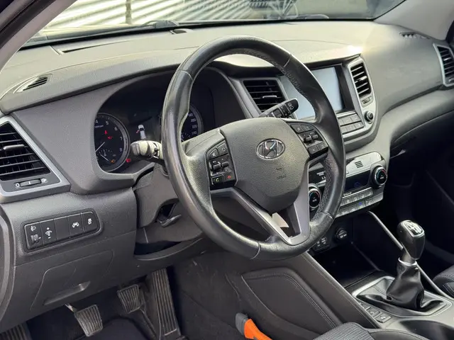 Hyundai Tucson 1.6 GDi Comfort 2016 Benzine 14