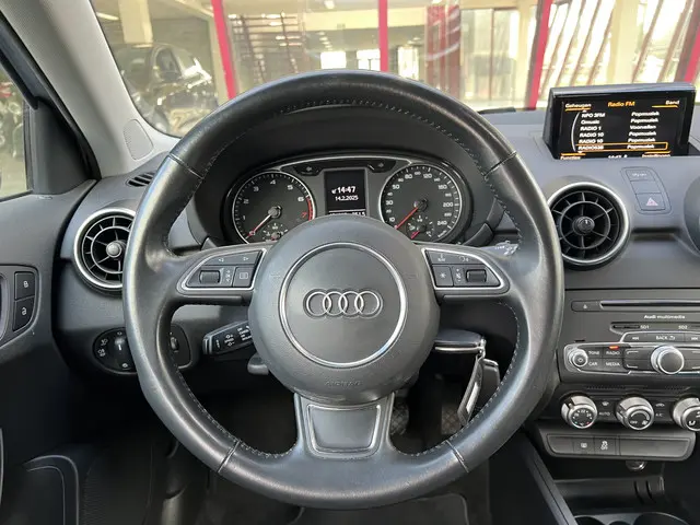 Audi A1 Sportback 1.4 TFSI Adrenalin 2017 Benzine 15