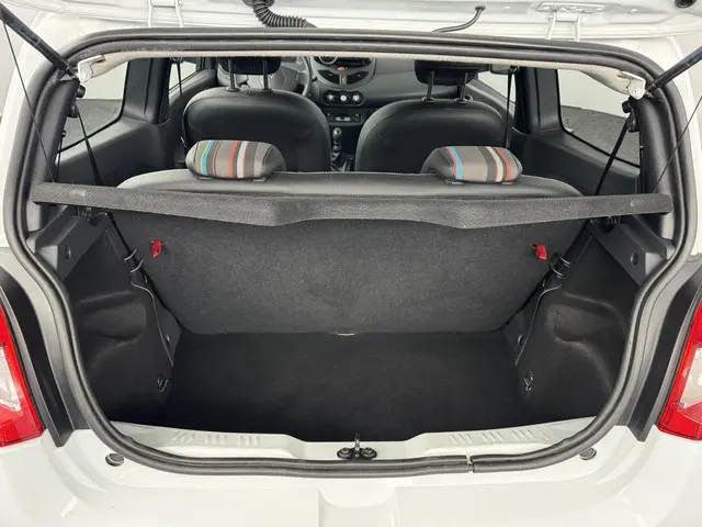 Renault Twingo 1.2 16V Parisienne 2014 Benzine 26