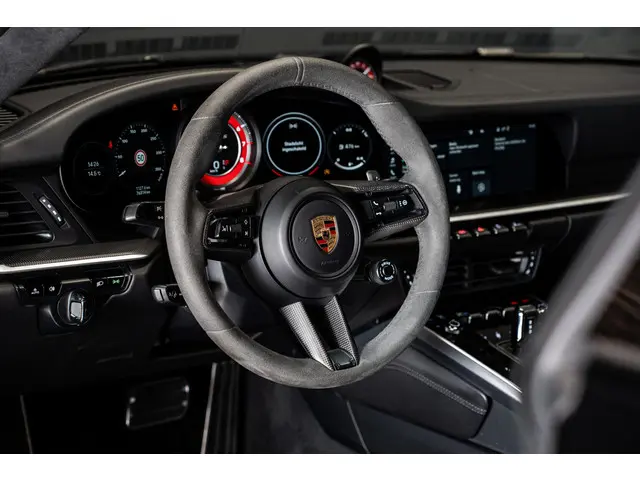 Porsche 911 3.8 Turbo S 2020 Benzine 50