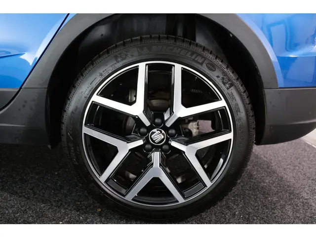 SEAT Arona 1.0 TSI Style Business Intense 2022 Benzine 20