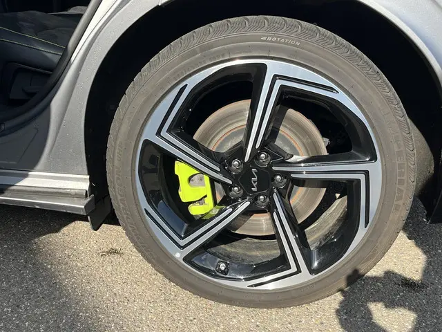 Kia EV6 GT AWD 77.4 kWh 2024 Elektrisch 10