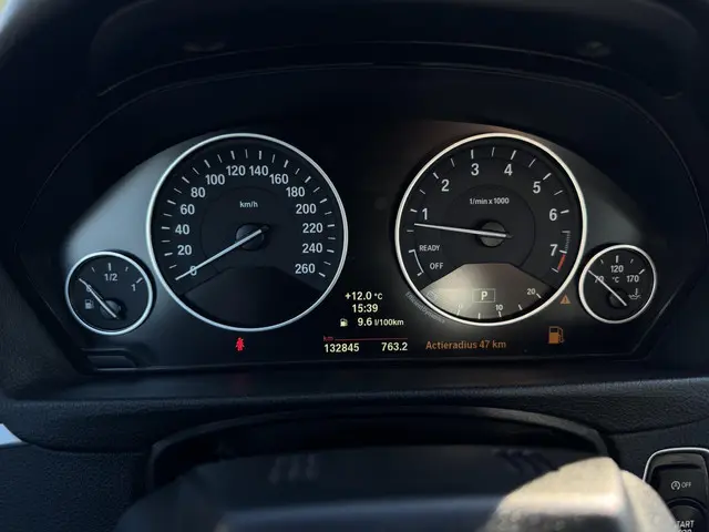 BMW 4 Serie Cabrio 428i High Executive 2015 Benzine 17