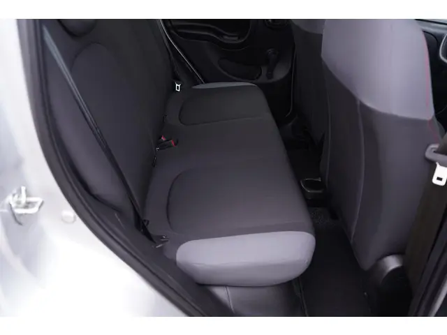 Fiat Panda 0.9 TwinAir Popstar 2018 Benzine 29