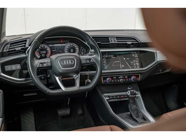 Audi Q3 35 TFSI S edition|PANO|LEER|CAMERA 2019 Benzine 39