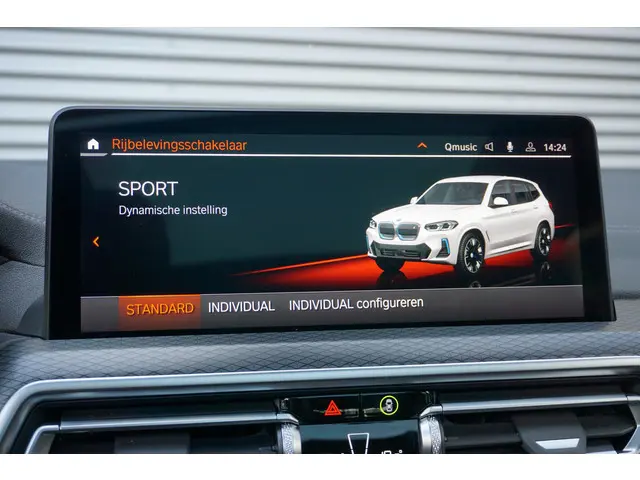 BMW iX3 80 kWh 2023 Elektrisch 20