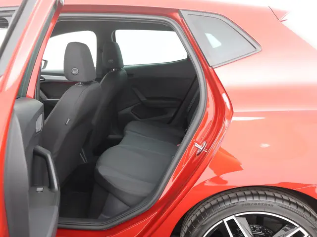 SEAT Ibiza 1.0 TSI 95PK FR Business Intense 2020 Benzine 11