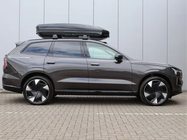 Volvo EX90 Twin Motor Ultra 7P 111kWh 2025 Elektrisch 27