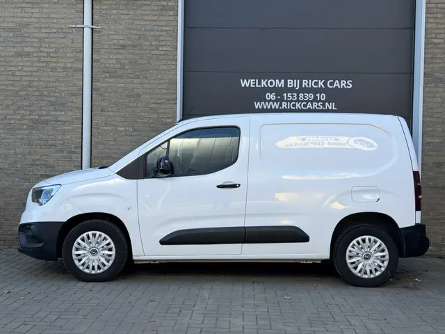 Opel Combo 1.5D L1H1 102PK Euro 6 Edition 2022 Diesel 4