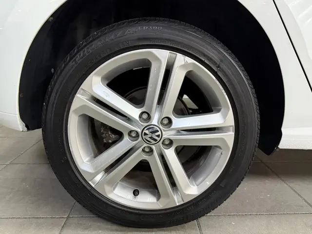 Volkswagen Polo 1.2 TSI Bluemotion 2014 Benzine 17
