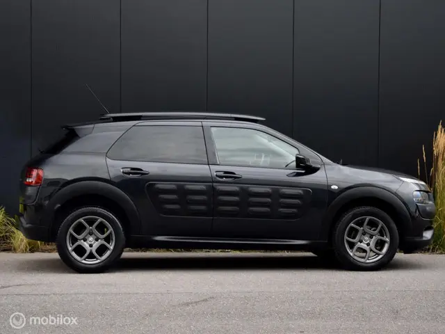 Citroën C4 Cactus Shine Habana interieur 2015 Benzine 5
