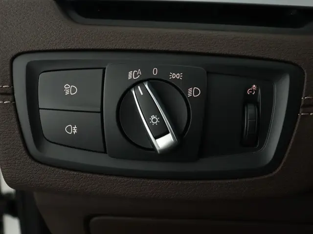 BMW X2 xDrive25e 2021 Hybride Benzine 23