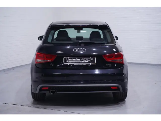 Audi A1 1.2 TFSI Attraction 2013 Benzine 8
