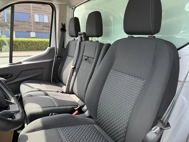 Ford Transit 350 2.0 TDCI L4H1 2024 Diesel 6