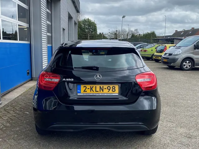 Mercedes-Benz A-Klasse 180 4U3 2013 Benzine 4