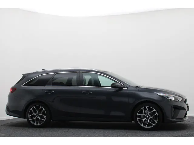 Kia Ceed 1.4 T-GDI GT-Line Automaat 2020 Benzine 22