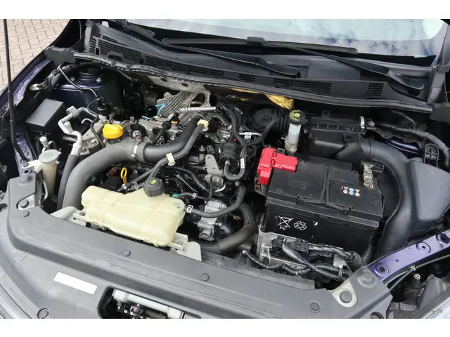 Nissan Pulsar 1.2 DIG-T Connect Edition 2015 Benzine 32