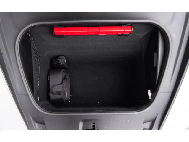 Porsche 911 3.0 Carrera GTS 2022 Benzine 52