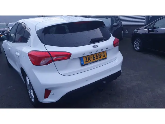 Ford Focus 1.0 EcoBoost ST Line Business 2018 Benzine 5