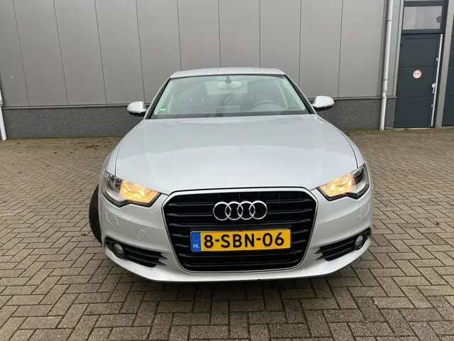 Audi A6 Limousine 2.0 TFSI Business Edition 2013 Benzine 2