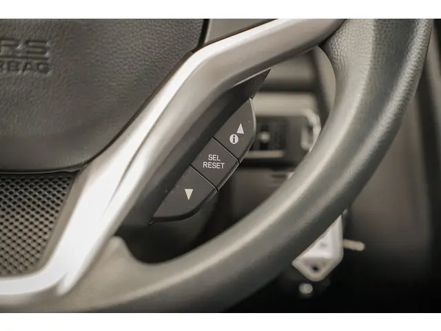 Honda Jazz 1.3i VTEC TREND 2017 Benzine 28