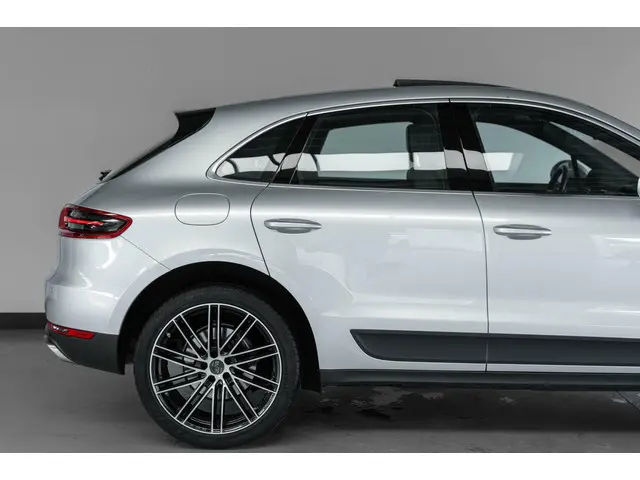 Porsche Macan 2.0 252 PK Panorama 21' 2017 Benzine 35