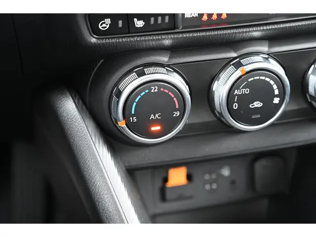 Mazda 2 e-SkyActiv-G 90 6MT Homura 2024 Benzine 28