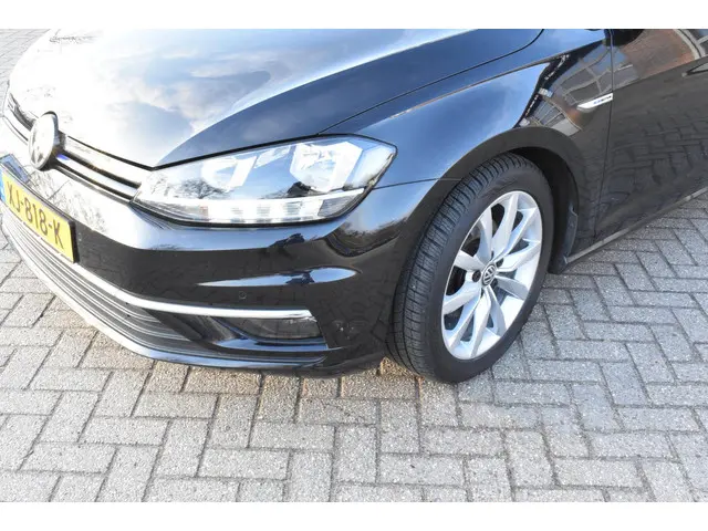 Volkswagen Golf 1.5 TSI Highline 2019 Benzine 9