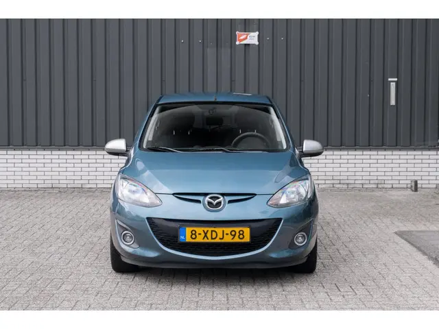 Mazda 2 1.3 TS Plus*Naviagtie*Stoelverwarming* 2014 Benzine 3