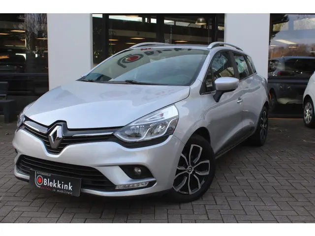 Renault Clio Estate 0.9 TCe Limited 2020 Benzine