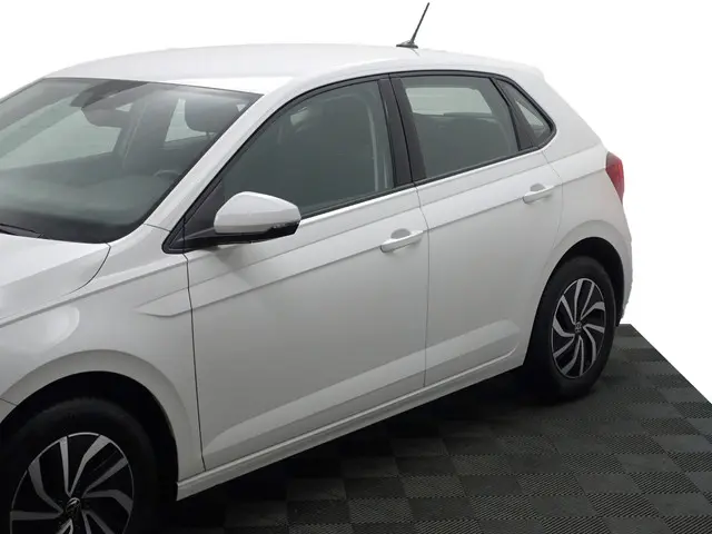 Volkswagen Polo 1.0 TSI Life- 2023 Benzine 25