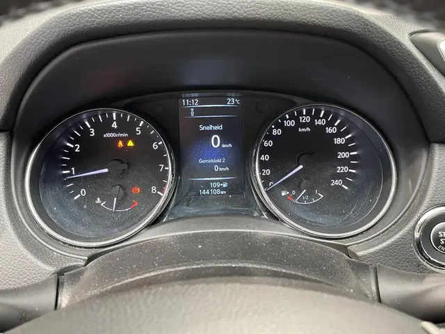 Nissan QASHQAI 1.2 N-Connecta 2016 Benzine 4