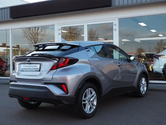 Toyota C-HR 1.8 Hybrid 2021 Hybride Benzine 11