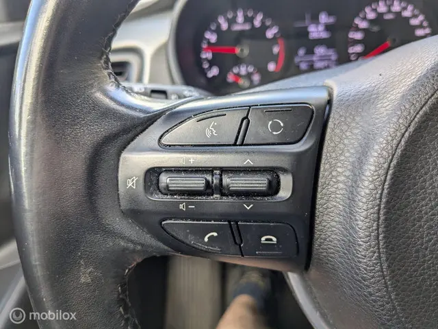 Kia Rio 1.0 TGDI ComfortPlusLine Navigator 2018 Benzine 8