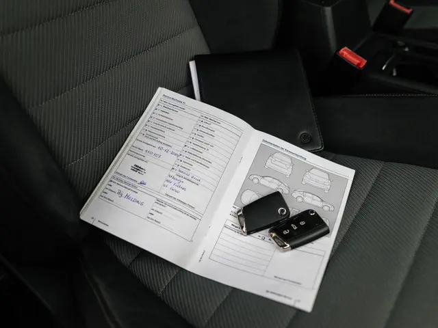 Volkswagen Golf 1.4 TSI Highline 2xR-line 2014 Benzine 41