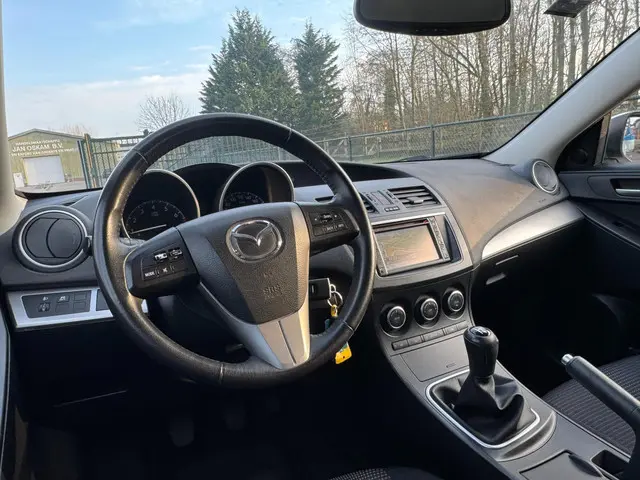 Mazda 3 1.6 Business /Navi/Airco/Nw apk/ 2013 Benzine 9