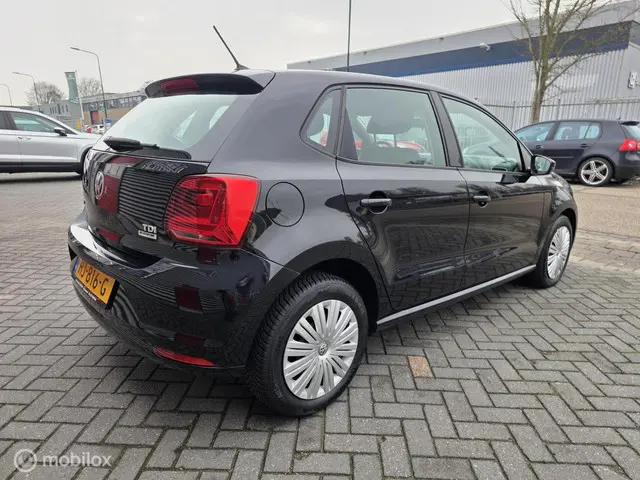 Volkswagen Polo 1.4 TDI Edition R 2015 Diesel 5