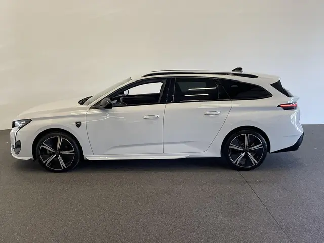 Peugeot 308 1.2 PureTech GT 2024 Benzine 4
